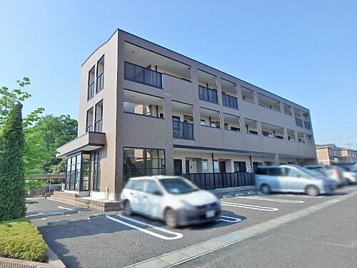 茨城県筑西市小川 3階建 築19年4ヶ月