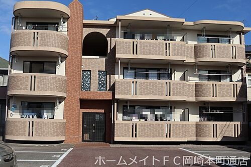 愛知県岡崎市富永町字番丈目 3階建 築20年4ヶ月