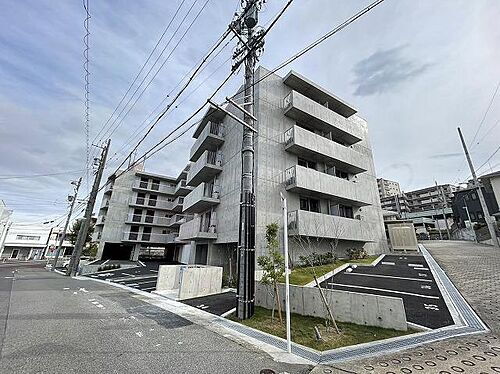 愛知県名古屋市緑区鳴子町２丁目 7階建 築1年9ヶ月