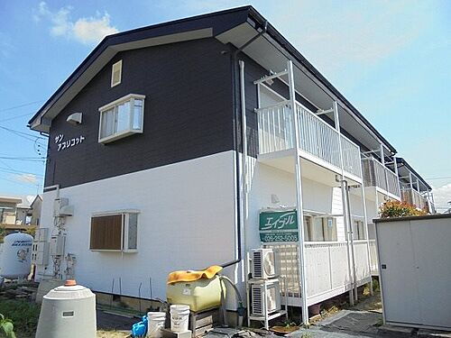 長野県長野市大字西尾張部 築31年9ヶ月 2階建