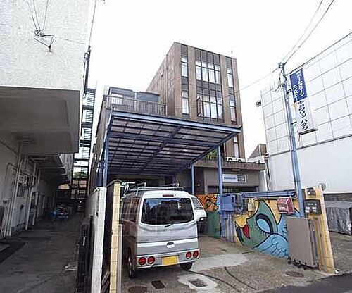 京都府京都市右京区山ノ内宮脇町 4階建 築44年3ヶ月