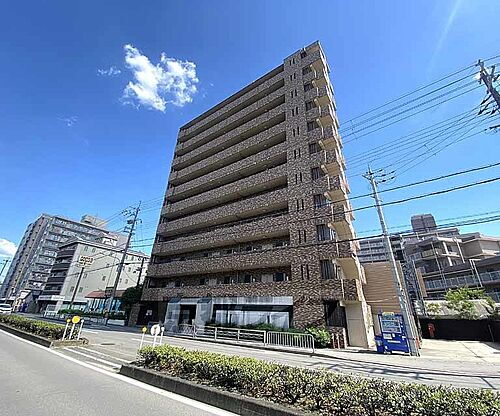 京都府京都市右京区梅津南広町 築17年12ヶ月 11階建