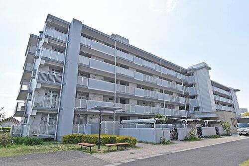 ＵＲアーバンラフレ虹ヶ丘中