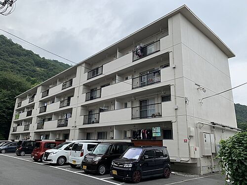 兵庫県姫路市広畑区才 4階建