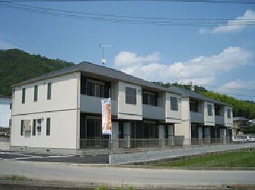 兵庫県宍粟市山崎町加生 2階建 築19年6ヶ月