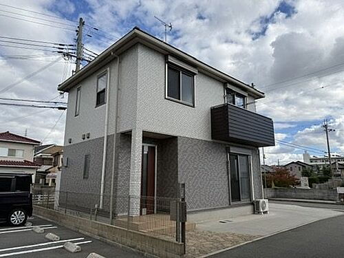 兵庫県加古川市尾上町口里 2階建 築5年11ヶ月