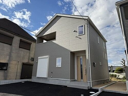 兵庫県加古川市加古川町南備後  2階建