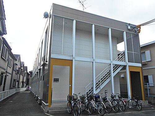 大阪府藤井寺市小山５丁目 2階建