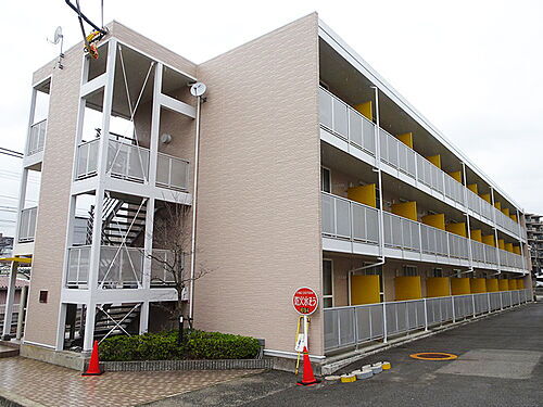 兵庫県川西市平野１丁目 3階建 築23年2ヶ月
