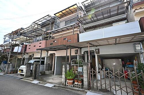奈良県奈良市肘塚町 3階建 築41年2ヶ月