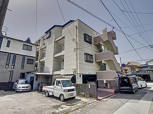 高知県高知市百石町１丁目 4階建 築28年5ヶ月