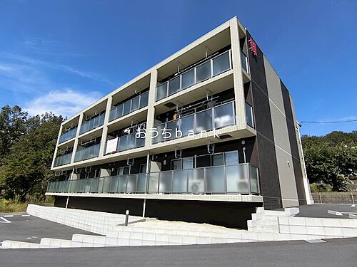 ａｕｒａ．　（アウラ）