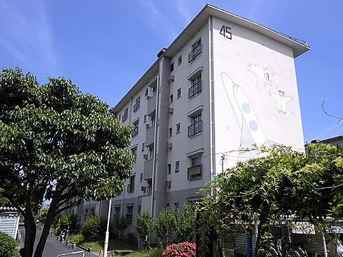 ＵＲ中宮第三 5階建