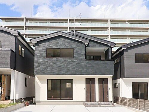 栃木県宇都宮市陽東１丁目 2階建 築2年3ヶ月