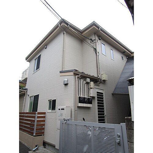 東京都中野区弥生町２丁目 2階建 築41年7ヶ月