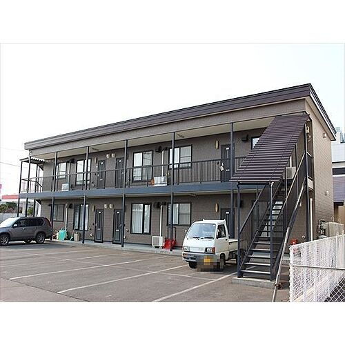 北海道北見市中央三輪８丁目 賃貸アパート