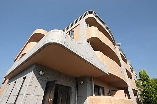 広島県福山市瀬戸町大字長和 3階建 築18年9ヶ月