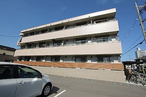 広島県福山市光南町３丁目 3階建 築7年10ヶ月