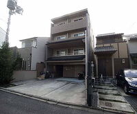 京都府京都市上京区玄蕃町 4階建 築14年3ヶ月