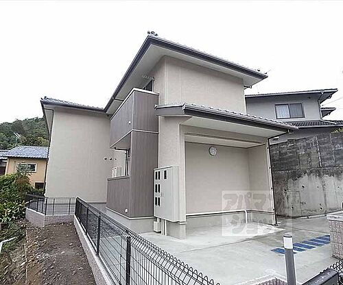 京都府京都市北区衣笠氷室町 2階建 築12年8ヶ月