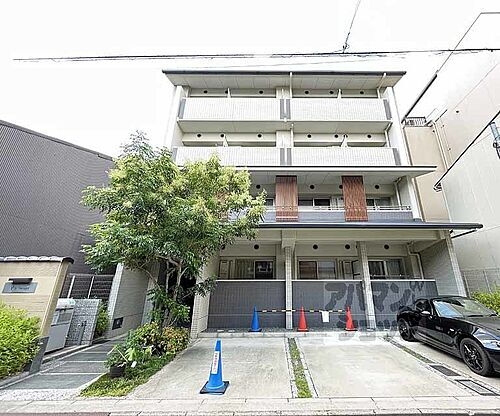 Ｙ’ｓ　Ｈｏｕｓｅ