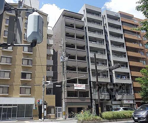 京都府京都市下京区七条御所ノ内北町 築7年8ヶ月 9階建