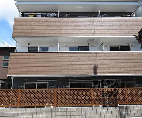 京都府京都市中京区壬生松原町 築3年8ヶ月 3階建