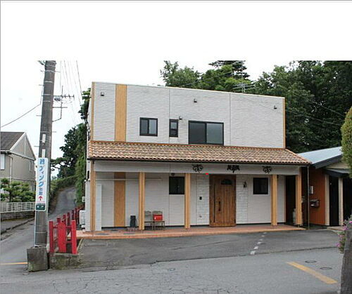 静岡県伊東市富戸 2階建 築31年7ヶ月
