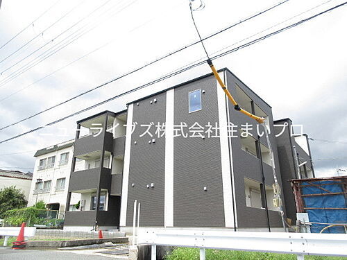 大阪府寝屋川市中神田町 築4年5ヶ月 3階建