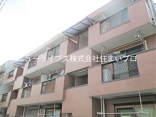 大阪府寝屋川市御幸東町 築33年9ヶ月 3階建