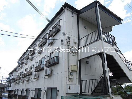 大阪府寝屋川市萱島信和町 築27年10ヶ月 3階建