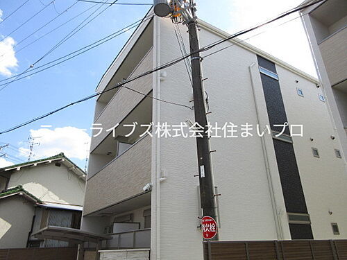 大阪府門真市上島町 築3年1ヶ月 3階建