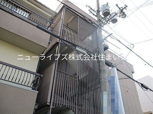 大阪府守口市金田町６丁目 築42年10ヶ月 3階建