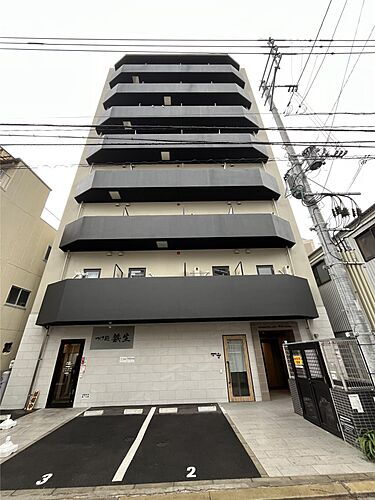 ＭＯＤＥＲＮ　ＰＡＬＡＺＺＯ博多ｖｉｃｉｎｏ 8階建