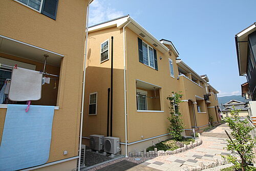 滋賀県長浜市高月町井口 築12年9ヶ月 2階建