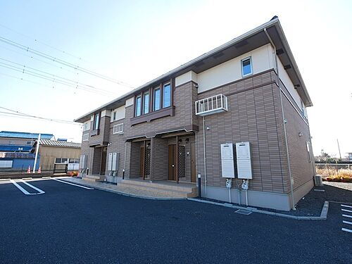 カーサ　アミティエＩ 2階建