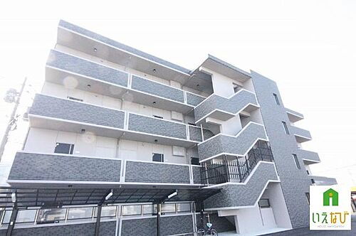 香川県高松市松縄町 4階建 築7年7ヶ月