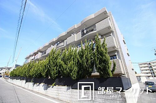 愛知県みよし市三好丘旭４丁目 3階建 築24年2ヶ月