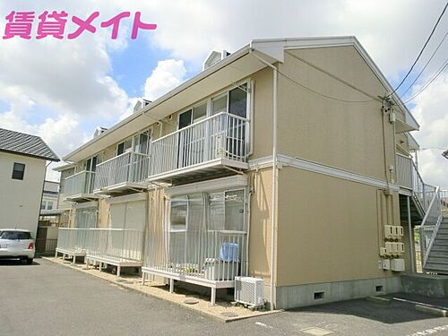 三重県四日市市東坂部町 賃貸アパート