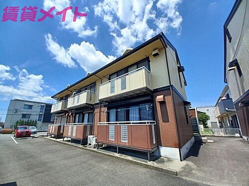 三重県四日市市南富田町 賃貸アパート