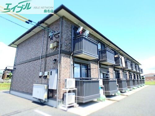 三重県三重郡川越町大字亀崎新田 賃貸アパート