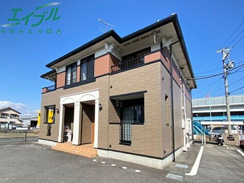 三重県三重郡川越町大字南福崎 賃貸アパート