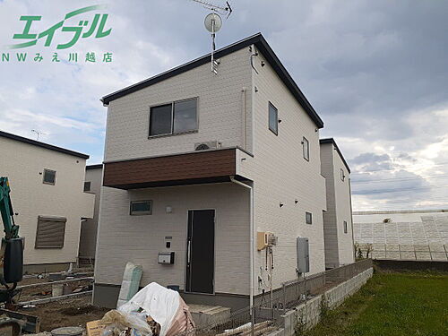 Ｌａｎｄ　ｃｏｕｒｔ　小泉　Ａ