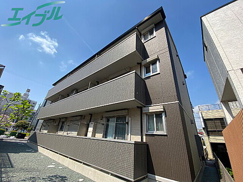 三重県四日市市西浦１丁目 賃貸アパート