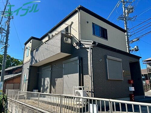 三重県四日市市大字東阿倉川 賃貸アパート