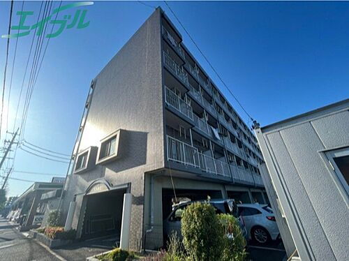 三重県四日市市新正３丁目 賃貸マンション