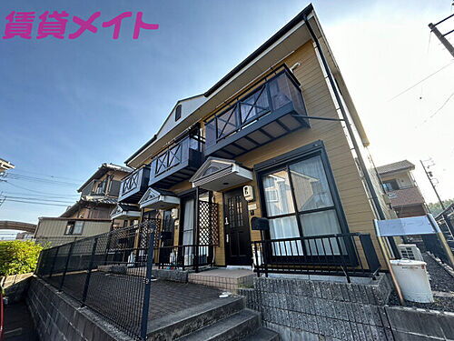 三重県四日市市釆女が丘２丁目 テラスハウス