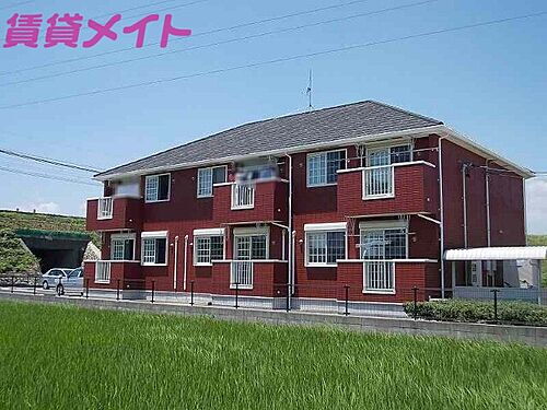 三重県四日市市楠町小倉 賃貸アパート