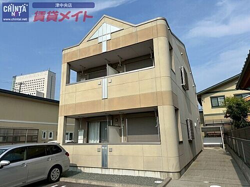 三重県津市栄町４丁目 賃貸アパート