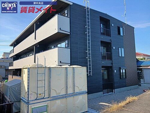 三重県津市上浜町３丁目 賃貸アパート